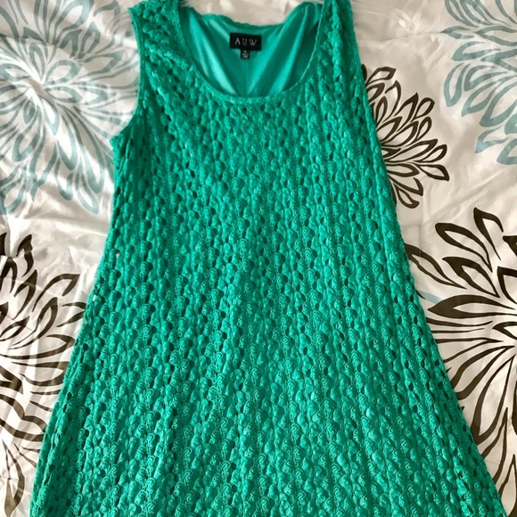 Green crochet sleeveless hi-lo hem dress - Picture 1 of 4
